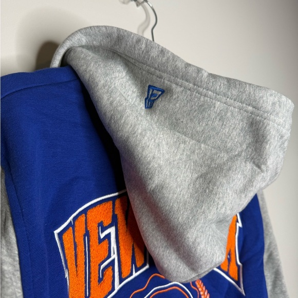 New York Knicks Throwback Prep Chenille Full Snap Hoodie - Picture 9 of 10